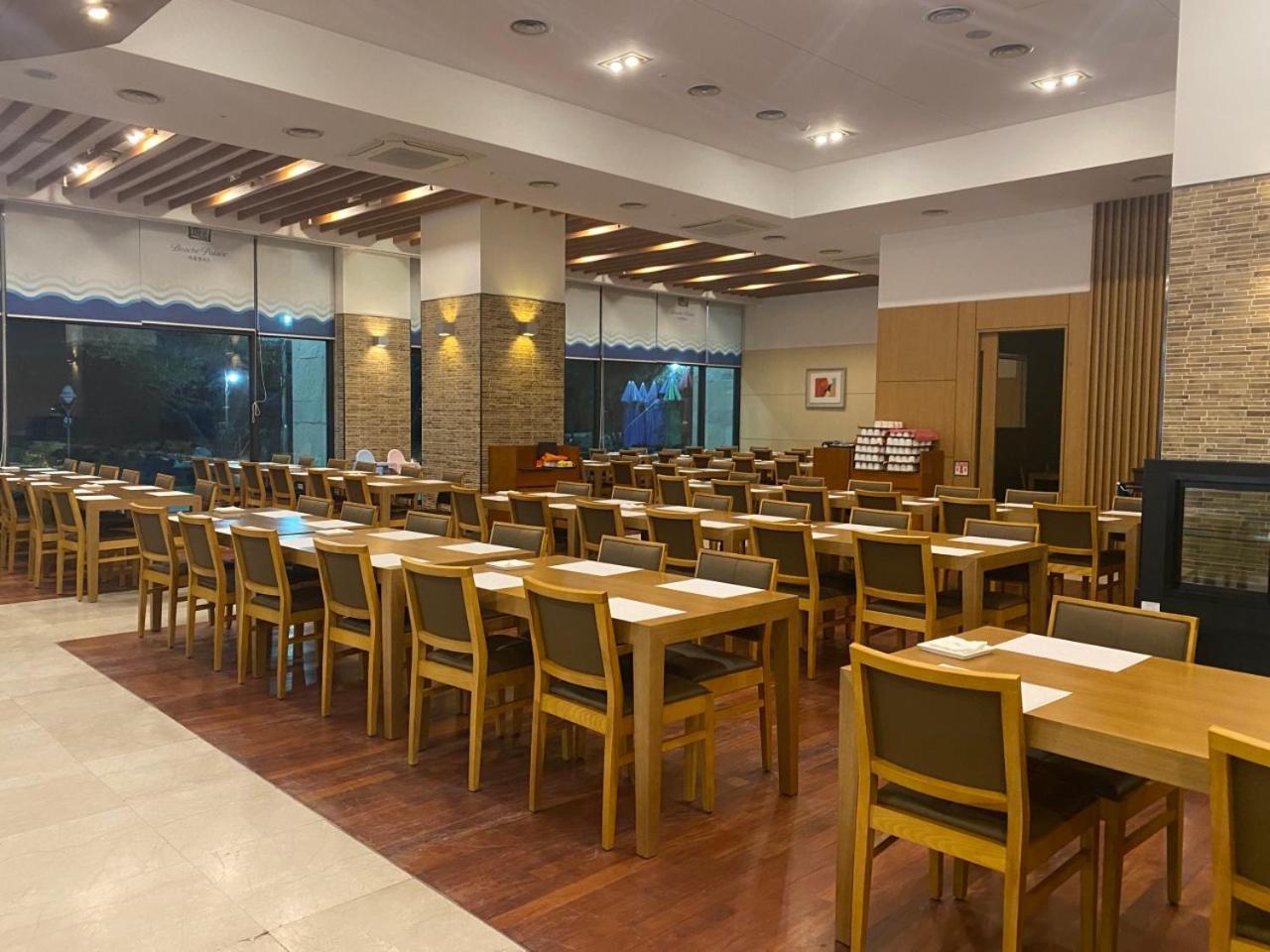 Beache Palace Boryeong Bagian luar foto